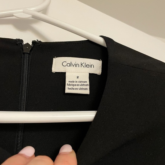 Robe chic - Picture 2 of 2